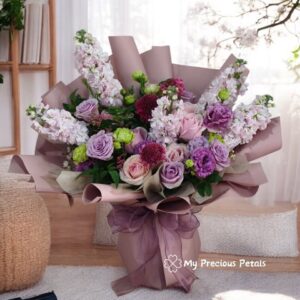 HB012 Hand Bouquet